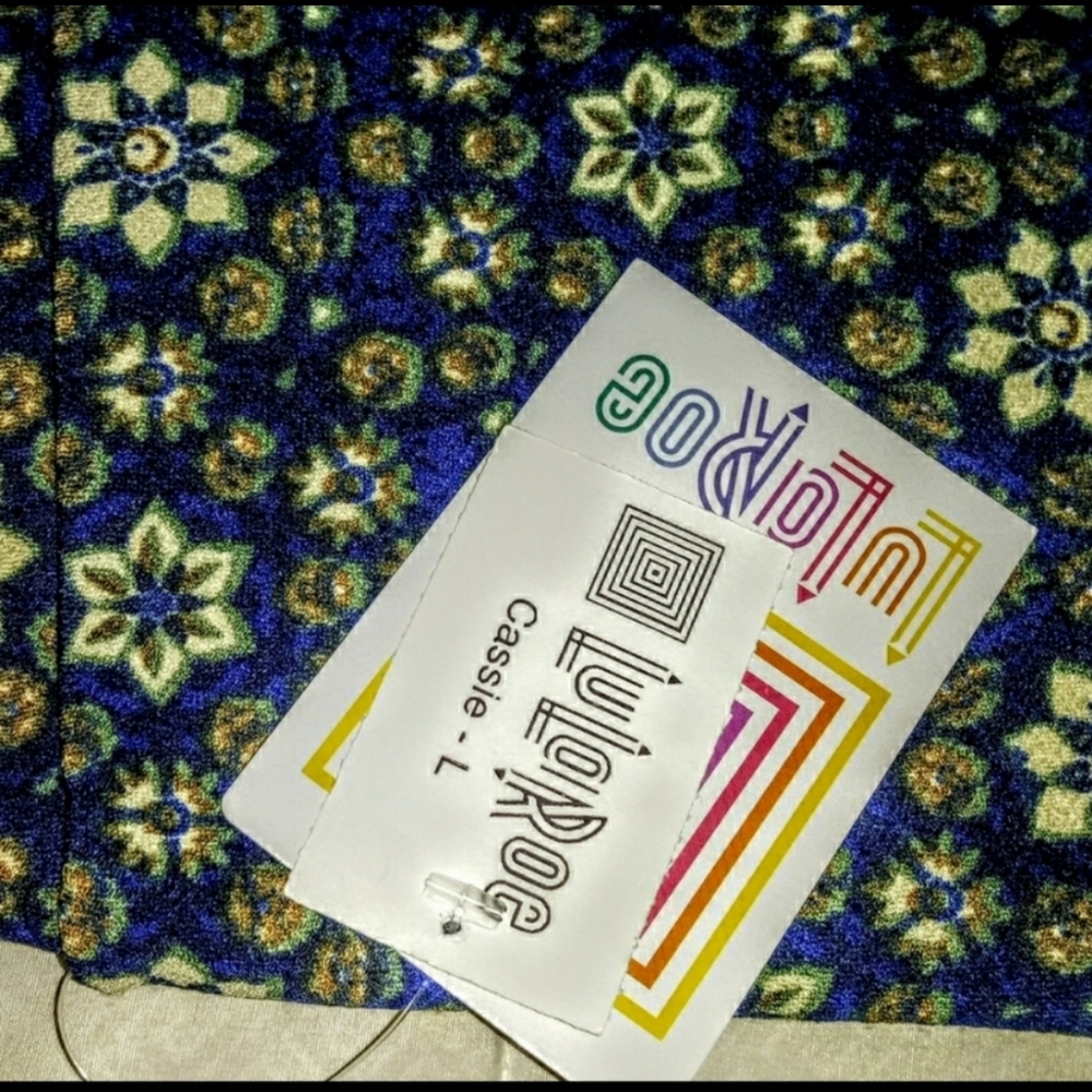 Lularoe Skirt Size Large Cassie Pencil Midi NWT - Picture 9 of 10